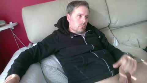 dili999 online show from April 2026 04:23:01 PM