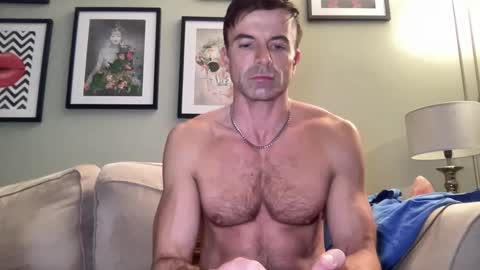 Snapshot of dillonwilde chatting on January 2025 08:25:02 PM Dillon online show from January 2025 08:25:02 PM