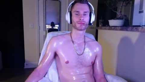 Snapshot of dimitri_4793 chatting on February 2025 05:26:02 AM Meechii online show from February 2025 05:26:02 AM