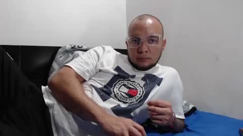 dimitribigdick18 online show from May 2026 07:08:02 PM