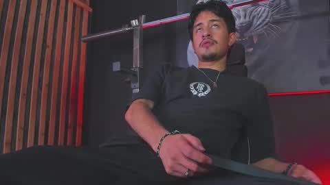 Snapshot of dimitrideluxe chatting on November 2025 08:52:01 PM Dimitri online show from November 2025 08:52:01 PM