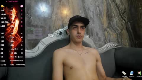 Snapshot of dimitry_style_ chatting on December 2024 10:31:01 PM DIMITRY STYLE online show from December 2024 10:31:01 PM