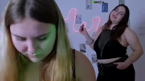 dina_bloom online show from February 2026 07:56:02 PM