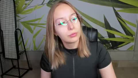 Dina online show from March 2026 12:53:02 PM