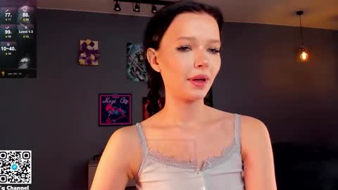 Snapshot of dindin_ chatting on October 2025 07:48:01 AM Jessie online show from October 2025 07:48:01 AM