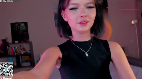 Jessie online show from December 2025 01:51:02 PM