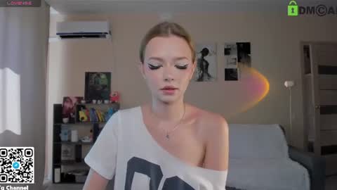 Jessie online show from July 2026 04:18:01 AM