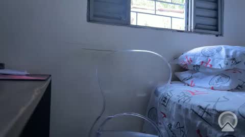 Snapshot of dinhoo14 chatting on September 2025 06:29:01 PM dinhoo14 online show from September 2025 06:29:01 PM