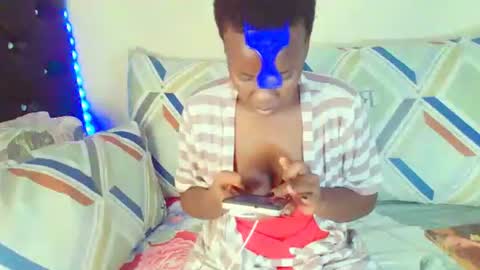 dinnydakrazx online show from November 2025 05:57:01 AM