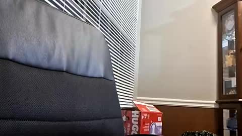 Snapshot of dinokat69 chatting on October 2025 03:20:01 AM Dinokat online show from October 2025 03:20:01 AM