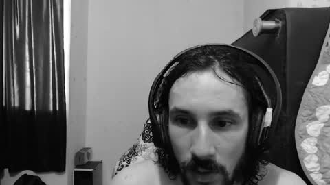 Henry online show from April 2026 03:28:01 PM