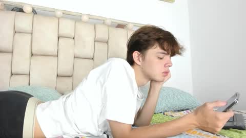 apollo online show from October 2025 01:34:02 PM