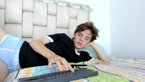 apollo online show from November 2025 01:25:02 PM