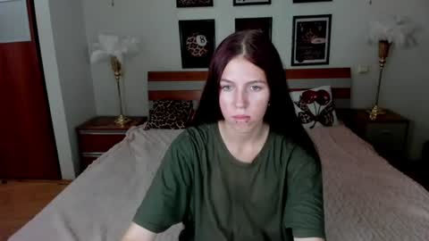 Snapshot of dirapunzel chatting on June 2026 07:15:01 PM Hi Im Dany online show from June 2026 07:15:01 PM