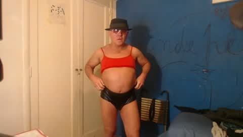 Snapshot of director518538 chatting on July 2026 08:18:02 AM Fabi-cross online show from July 2026 08:18:02 AM