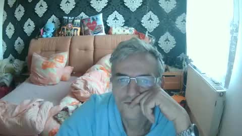 Snapshot of dirk6873 chatting on December 2024 09:28:02 AM Adam Carla online show from December 2024 09:28:02 AM