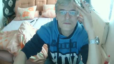 Snapshot of dirk6873 chatting on February 2025 12:59:01 PM Adam Carla online show from February 2025 12:59:01 PM