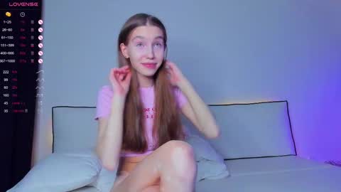 Hailey online show from March 2025 10:47:01 PM