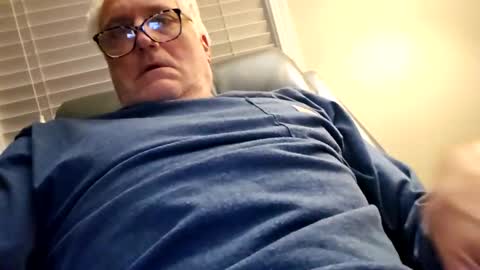 dirty69oldman online show from January 2025 12:45:02 PM