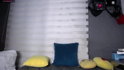 dirty_27cms online show from May 2026 06:09:01 PM