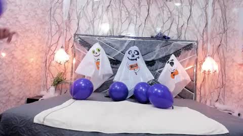 MIA  online show from October 2025 11:44:01 AM