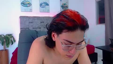 Snapshot of dirty_model chatting on September 2025 06:15:01 AM dirty model online show from September 2025 06:15:01 AM