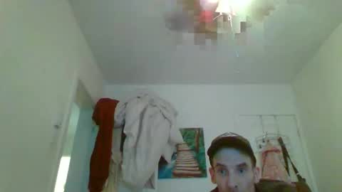 Snapshot of dirtydawgqc116920 chatting on October 2025 06:17:01 PM JiDogQc online show from October 2025 06:17:01 PM