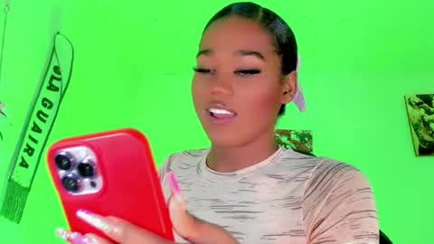 Snapshot of dirtygamesnaomy chatting on October 2025 05:05:01 AM Naomy online show from October 2025 05:05:01 AM