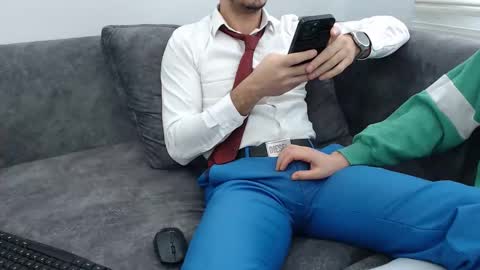 dirtyybooyy77 online show from December 2025 10:19:01 AM