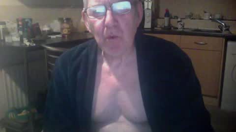 Snapshot of discovery63 chatting on December 2024 04:52:01 PM discovery63 online show from December 2024 04:52:01 PM