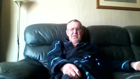 Snapshot of discovery63 chatting on February 2025 12:26:02 PM discovery63 online show from February 2025 12:26:02 PM