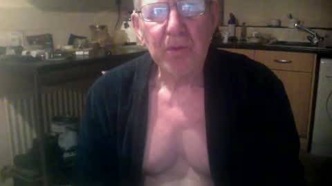 Snapshot of discovery63 chatting on March 2025 08:18:02 PM discovery63 online show from March 2025 08:18:02 PM