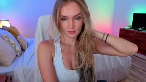 Snapshot of disney__princess chatting on May 2026 05:15:02 AM JASMINE online show from May 2026 05:15:02 AM