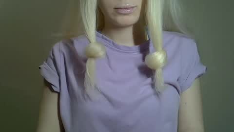 DitaMilton online show from January 2025 08:14:01 PM