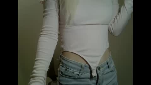 DitaMilton online show from February 2025 02:34:02 PM