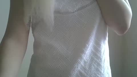 DitaMilton online show from October 2025 08:32:01 AM