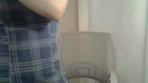 DitaMilton online show from November 2025 08:30:01 PM