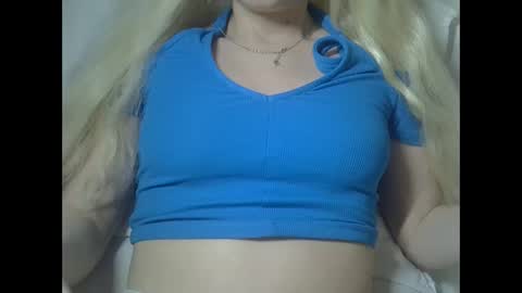 DitaMilton online show from January 2026 07:50:02 PM