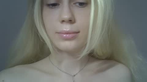 DitaMilton online show from March 2026 01:50:02 PM