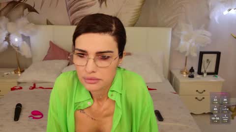 divine_mila online show from June 2026 09:16:02 PM