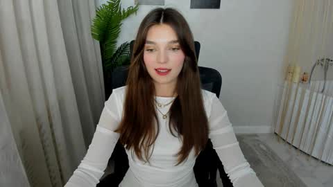 Hannah online show from November 2025 12:31:02 PM