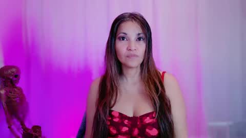 DivineLynn online show from February 2025 03:57:02 PM