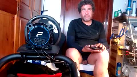 divitimido online show from November 2025 03:27:02 AM