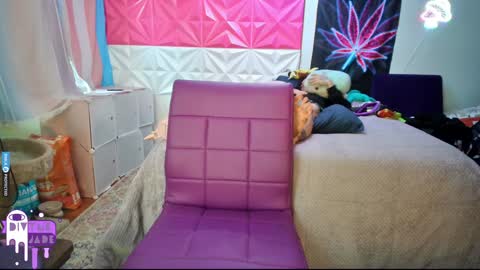 Jade Divyne online show from December 2024 02:28:02 PM