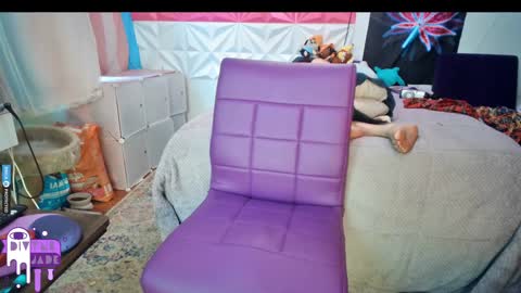 Jade Divyne online show from December 2024 05:10:01 PM