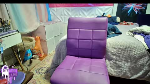 Jade Divyne online show from December 2024 07:00:02 PM