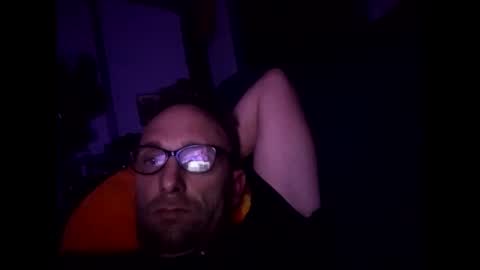 Snapshot of dix_yadown chatting on May 2026 11:04:01 AM dix_yadown online show from May 2026 11:04:01 AM