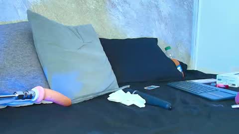 Snapshot of dixie_grey1 chatting on October 2025 03:14:02 PM Sofia online show from October 2025 03:14:02 PM