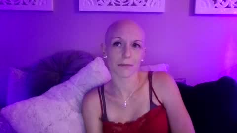 Snapshot of dixieglam chatting on September 2025 07:57:02 AM dixieglam online show from September 2025 07:57:02 AM