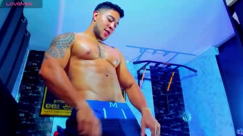 Dixon online show from October 2025 02:04:02 AM